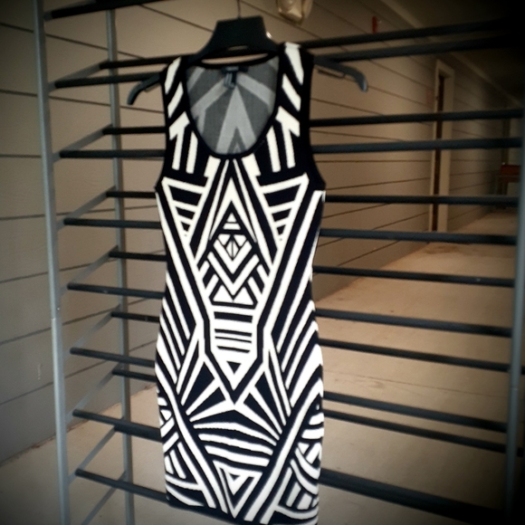 NWOT Forever 21 Geoprint Bodycon Mini Dress - Picture 8 of 8